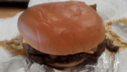 Wendys Bacon Portabella Mushroom Melt GIF - Wendys Bacon Portabella Mushroom Melt Burger GIFs