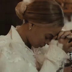 In Prayer GIF - Beyonce Rosary Pray GIFs
