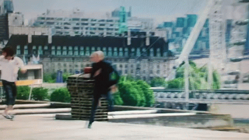 Grimsby The Brothers Of Grimsby GIF - Grimsby The Brothers Of Grimsby Klimeš GIFs