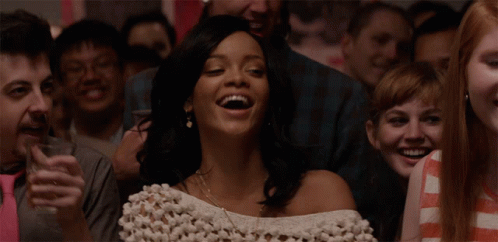 Laughing Rihanna GIF - Laughing Rihanna Robyn Rihanna Fenty GIFs
