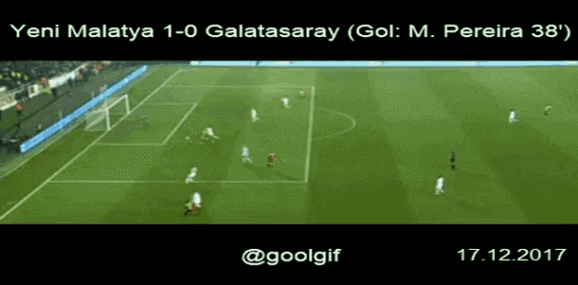 a soccer game between galatasaray and yeni malatya