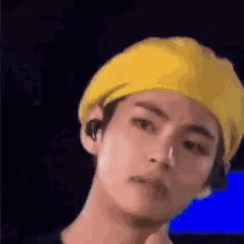 Taehyung Funny Taehyung Wembley Concert GIF - Taehyung Funny Taehyung Wembley Concert This Was Not In The Setlist GIFs