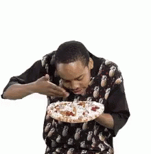 Sniffing Pizza GIF - Sniffing Pizza GIFs