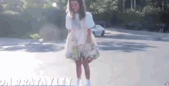 Annie Leblanc Scared To Skate GIF - Annie Leblanc Scared To Skate Bratayley GIFs