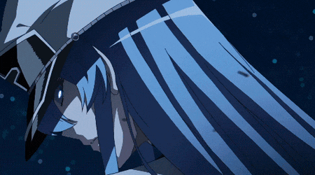 a girl with long blue hair is wearing a hat with a letter r on it