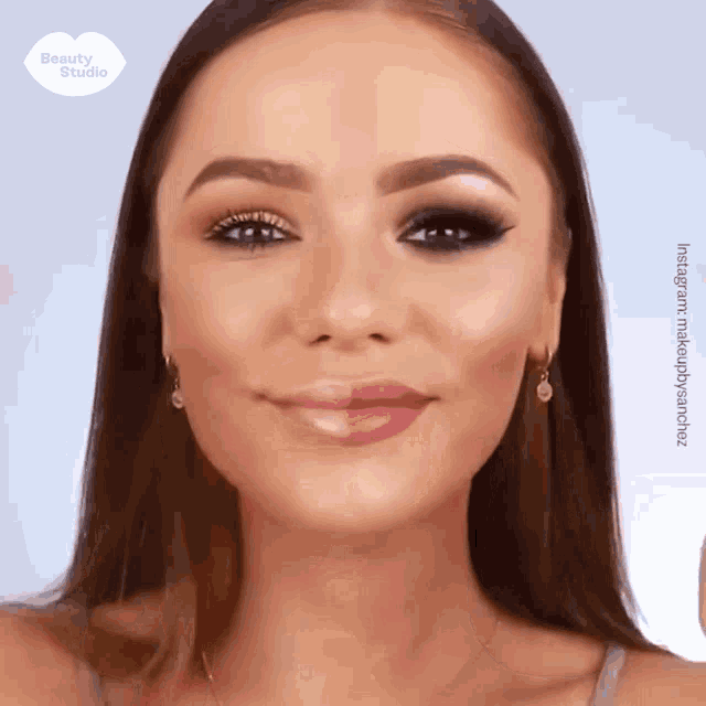 Muah Blowing Kiss GIF