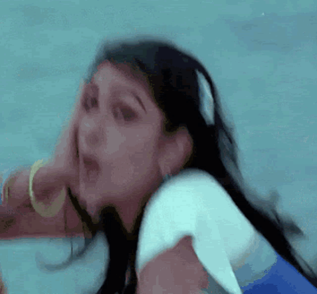 Meenakshi Seshadri Actress GIF - Meenakshi Seshadri Actress Dancing GIFs