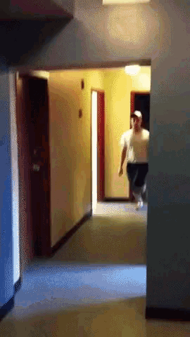 Running Without Using Arms GIF - Running Without Using Arms GIFs