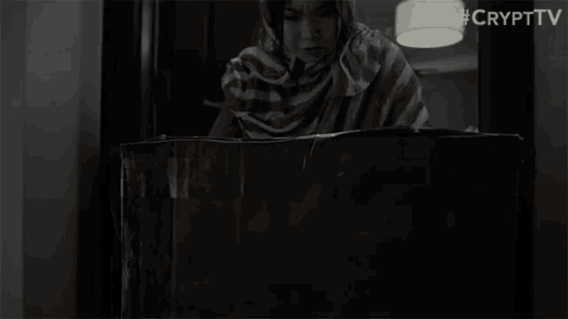 Package Confused GIF - Package Confused Crypt Tv GIFs