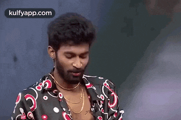 Ashu Peru Tattoo Veyinchukunna Hari Shock Ichadu.Gif GIF