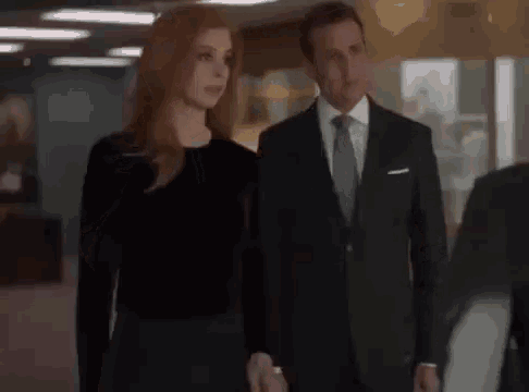 Suits Donna GIF - Suits Donna Sarah Rafferty GIFs