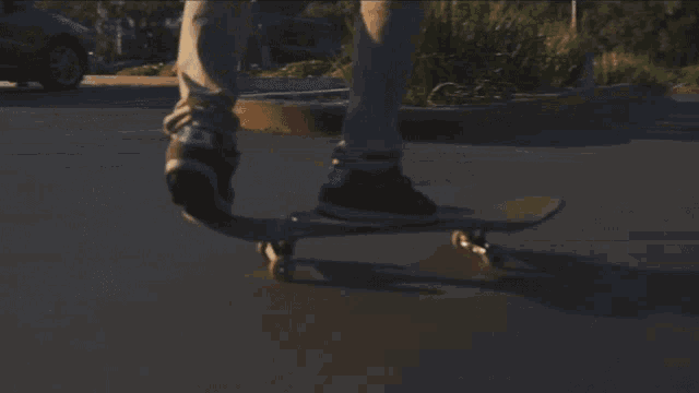 Skateboard Stunt Carson Lueders GIF - Skateboard Stunt Carson Lueders Jumping With My Skateboard GIFs