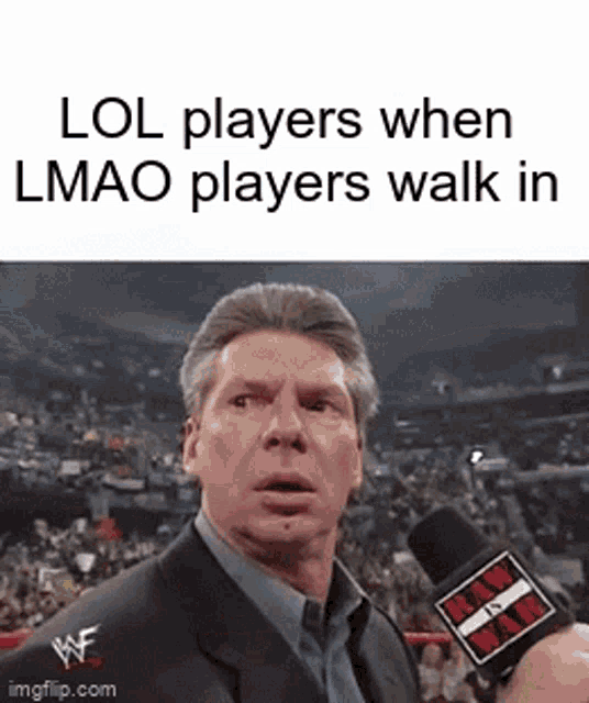 Lol Players When Lmao Players Walk In GIF - Lol Players When Lmao Players Walk In GIFs