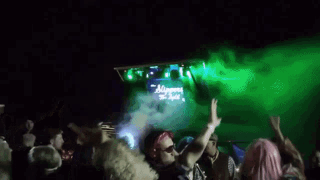 Slippersthesplit Rave GIF