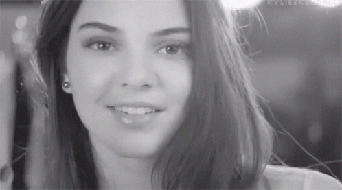 Haha Kendall Jenner GIF - Haha Kendall Jenner Beautiful GIFs