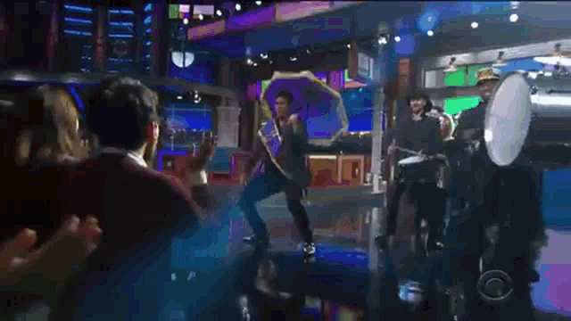 Jim Carrey Colbert GIF - Jim Carrey Colbert Dance GIFs