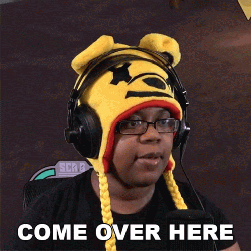 Come Over Here Aychristenegames GIF - Come Over Here Aychristenegames Get Over Here GIFs