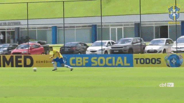 Belo Chute Cbf GIF - Belo Chute Cbf Confederacao Brasileira De Futebol GIFs