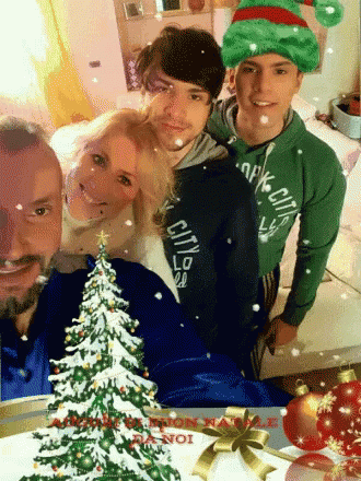 Lioubov Merry Christmas GIF - Lioubov Merry Christmas Xmas GIFs