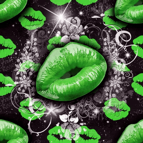 Kisses Green GIF - Kisses Green GIFs