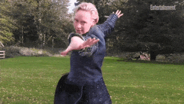 Game Of Thrones Gwendoline Christie GIF - Game Of Thrones Gwendoline Christie Dancing GIFs