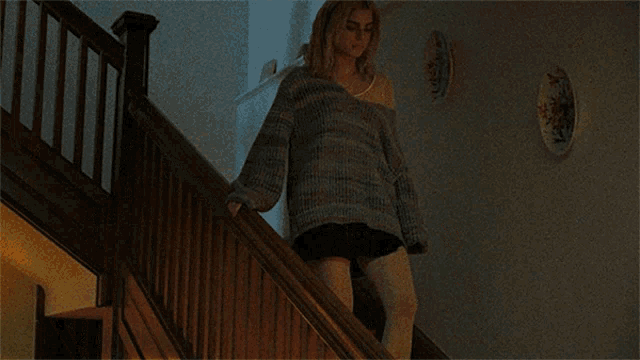 Going Downstairs Renforshort GIF - Going Downstairs Renforshort Afterthoughts Song GIFs