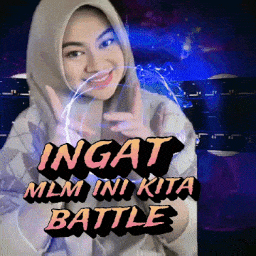 a woman in a hijab giving a peace sign with the words " ingat mlm ini kita battle " on the bottom