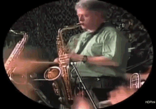 Bill Clinton Saxophone GIF - Bill Clinton Saxophone Pink Floyd GIFs