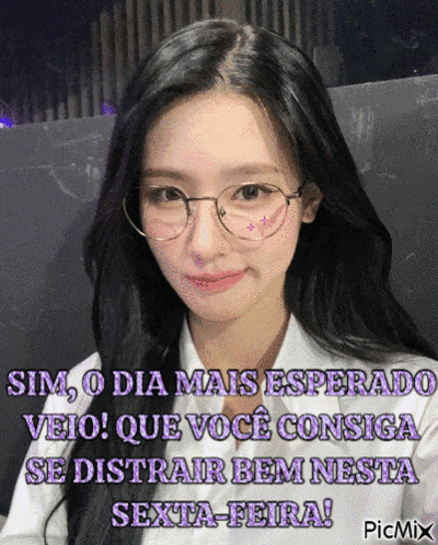 a picture of a woman with glasses and a caption that says picmix
