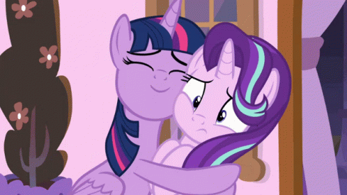 Hug My Little Pony GIF - Hug My Little Pony Mlp GIFs