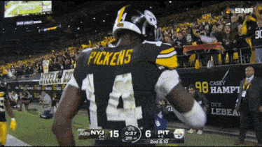 a football player with the name pickens on his back