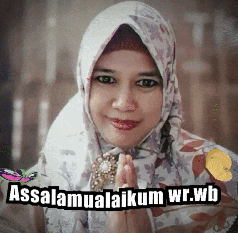 a woman wearing a hijab and a brooch with the words assalamualaikum wr.wb below her