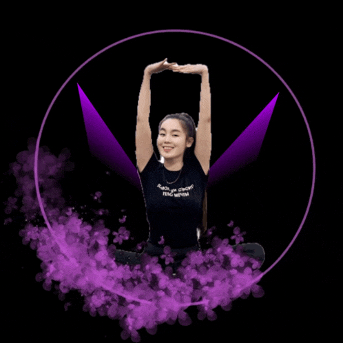 a woman wearing a black shirt that says " reach for the moon "