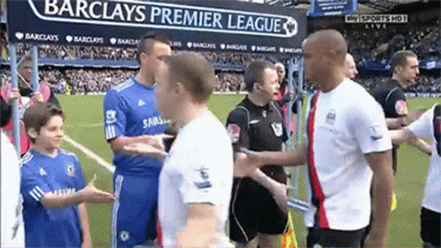 Terry Snubbed Handshake GIF - Terry Snubbed Handshake John Terry GIFs
