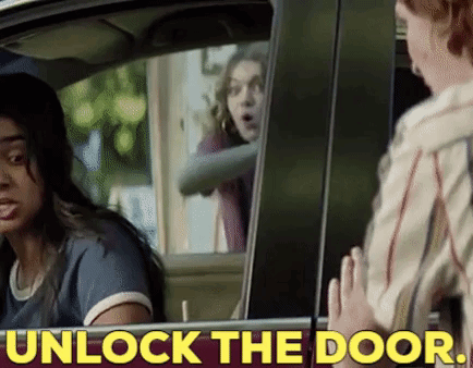 The Package Sarah GIF - The Package Sarah Unlock The Door GIFs