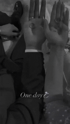 a black and white photo of a bride and groom with the name cavidan melisa