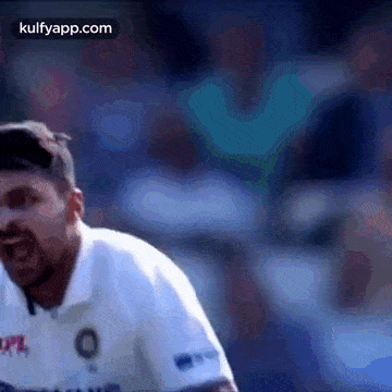 Chennai Gangster In The Streets Of England.Gif GIF - Chennai Gangster In The Streets Of England Shardul Thakur Gif GIFs