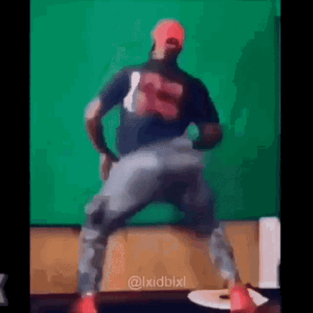 Thicc Dude GIF - Thicc Dude Dancing GIFs