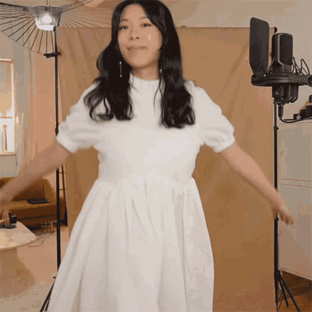 Dancing Wendy GIF - Dancing Wendy Withwendy GIFs