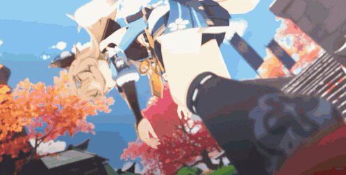 a blurry picture of a person in a blue and white uniform
