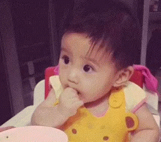 食手 吃手 宝贝 小孩 可爱 GIF - Eat Finger Baby Kid GIFs