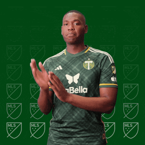 Fancy Clapping Kamal Miller GIF - Fancy Clapping Kamal Miller Portland Timbers GIFs