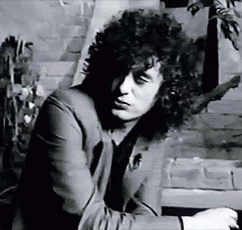 Led Zeppelin Side Eye GIF - Led Zeppelin Side Eye Annoyed Face GIFs