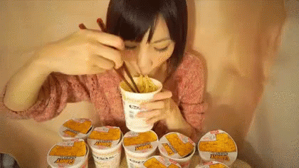 カップ麺 アニメ 大喰 GIF - Ramen Cup Ramen Cup Noodle GIFs