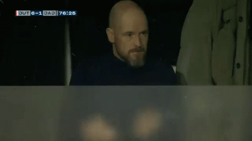 Facepalm Erik Ten Hag GIF - Facepalm Erik Ten Hag Disappointed GIFs