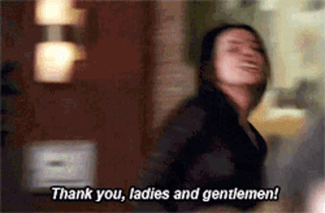 Amelia Shepherd Thank You Ladies And Gentlemen GIF - Amelia Shepherd Thank You Ladies And Gentlemen My Next Show Will Be In Five Minutes GIFs
