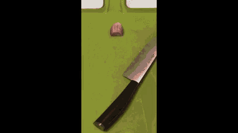 Arcos Knife Slice GIF - Arcos Knife Slice Sharp GIFs
