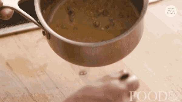 Sauce Pouring GIF - Sauce Pouring Yum GIFs