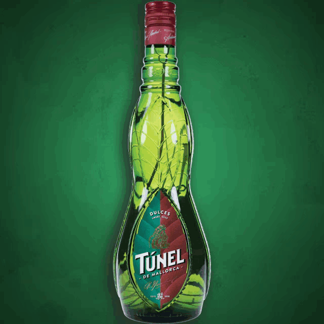 a green bottle of tunel dulces de mallorca