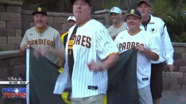 Padres Fans San Diego GIF
